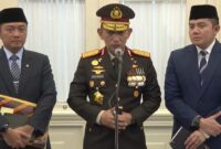 Keterangan pers Kapolri Jenderal Listyo Sigit soal insiden ledakan di SMAN 72 Jakarta. (Tangkapan layar YouTube Sekretariat Presiden)