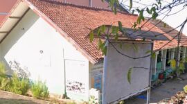 SDN Pambudhi Darma yang letaknya Bersebelahan Dengan TPST Santiong.