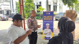 Kegiatan Polantas Menyapa Samsat Cimahi.