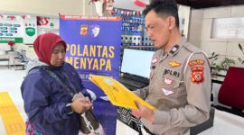 Polantas Menyapa di Samsat Cimahi