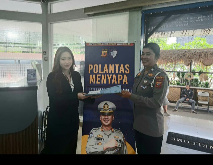 Kegiatan Polantas Menyapa di Kantor Samsat Cimareme, Padalarang.