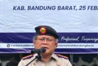 Kepala Kantor BPN KBB, Gunung Jayalaksana, Saat Melantik 23 Satgas PTSL.