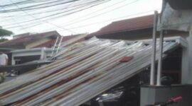 Pemukiman Setelah Tersapu Angin Puting Beliung. (Istimewa)
