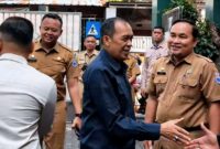 Wali Kota Cimahi, Ngatiyana Usai Melakukan Monitoring Di SDN Cimahi Mandiri 5. (Eri)
